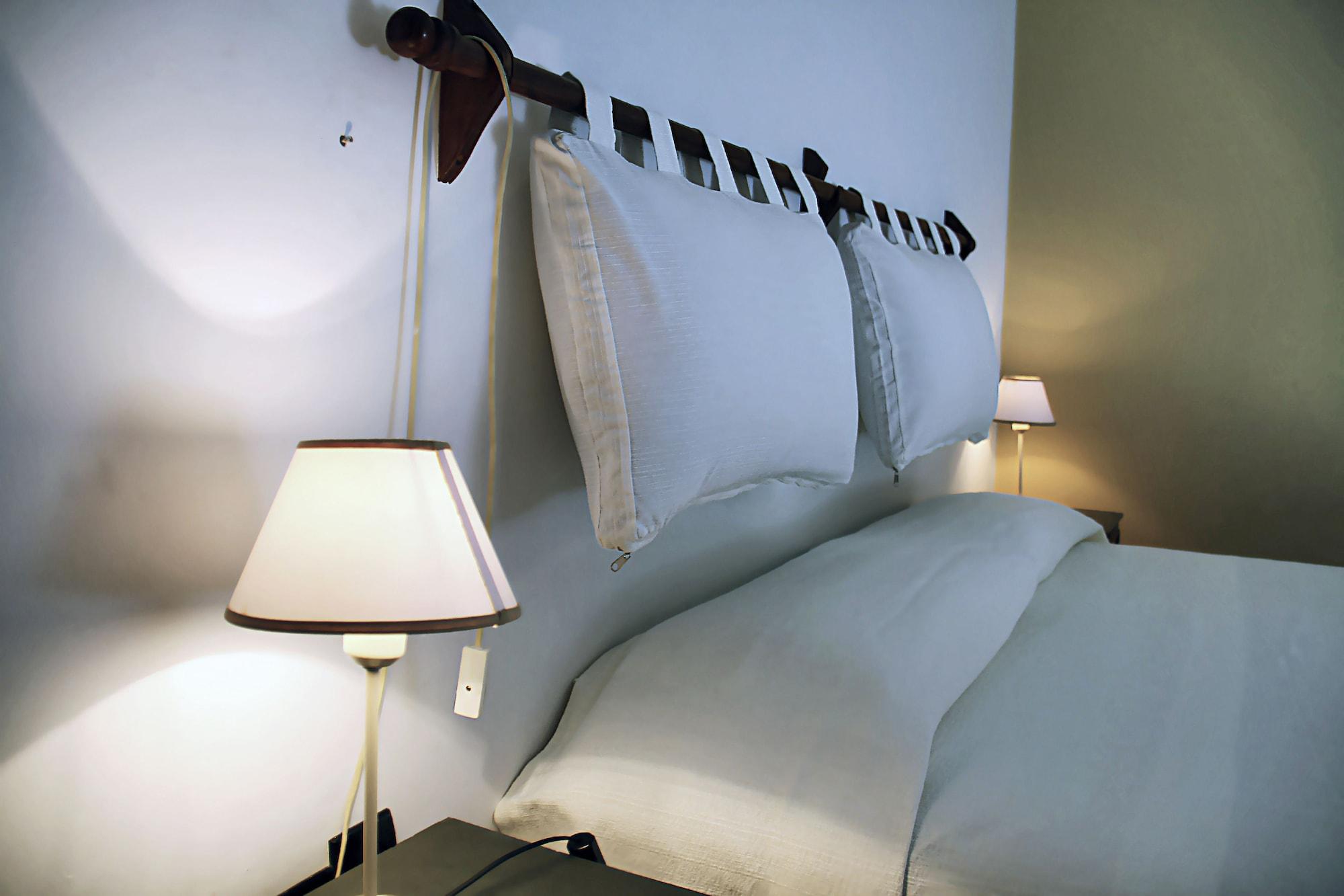Donna Alda Hotel Салта Екстериор снимка