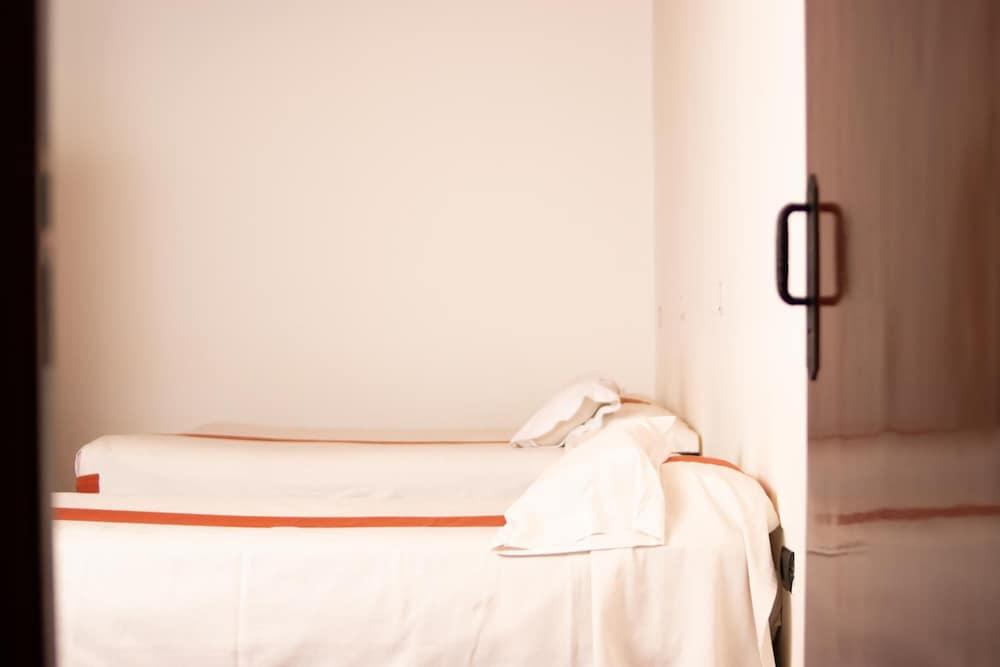 Donna Alda Hotel Салта Екстериор снимка